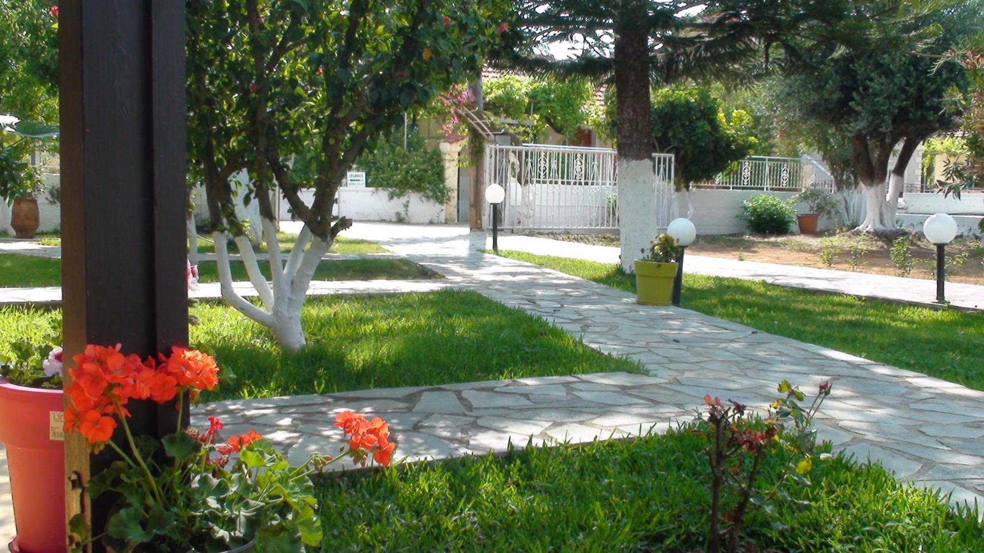 Marianthi Studios Ласси Экстерьер фото